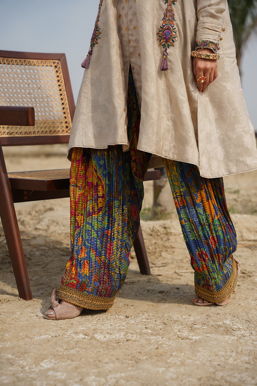 Nilofer Shahid | Verve Summer 24 | Verena (3pc)  Verve SS 24 - House Of Anaya