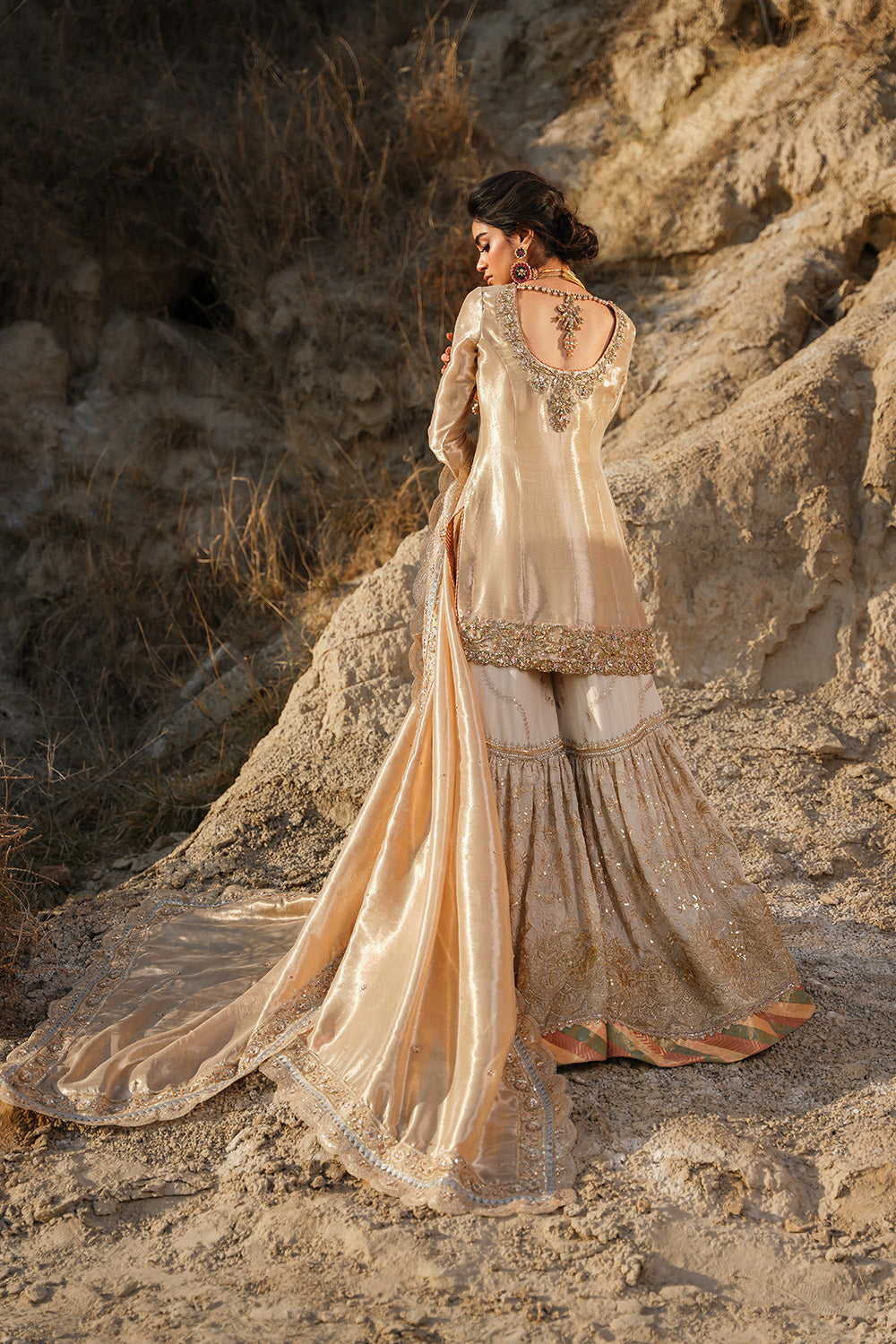 Nilofer Shahid | Verve Summer 24 | Zahria  Verve SS 24 - House Of Anaya
