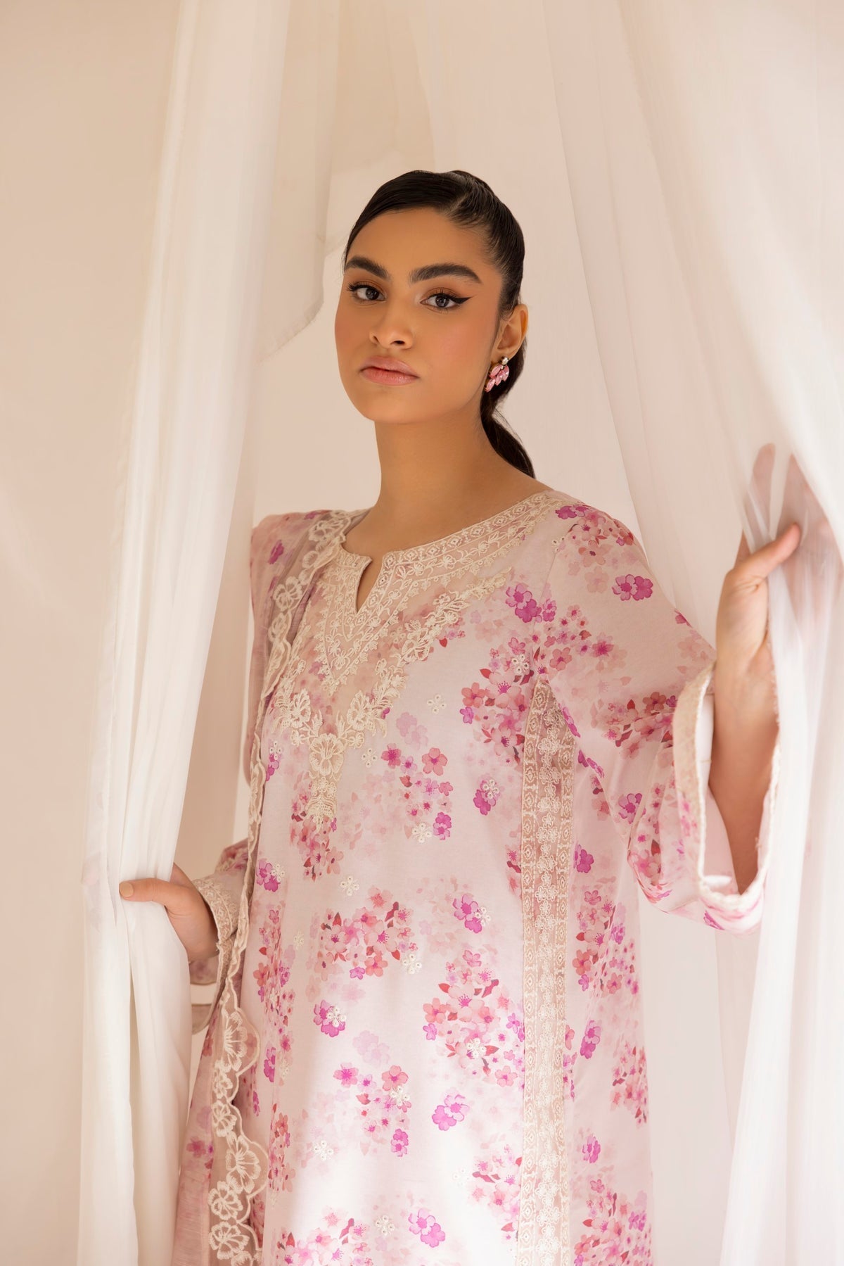 Mohagni | Tulip 25 | PLS-112