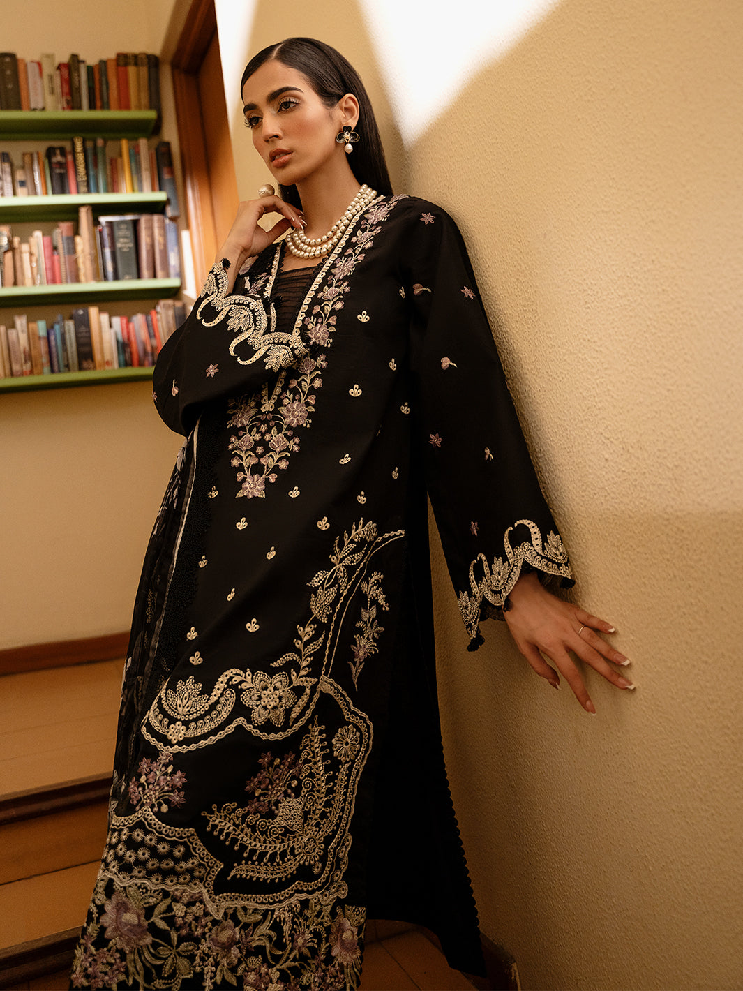 Izel | Dastak Luxury Lawn | QALAH - House Of Anaya