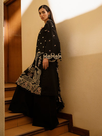 Izel | Dastak Luxury Lawn | QALAH - House Of Anaya