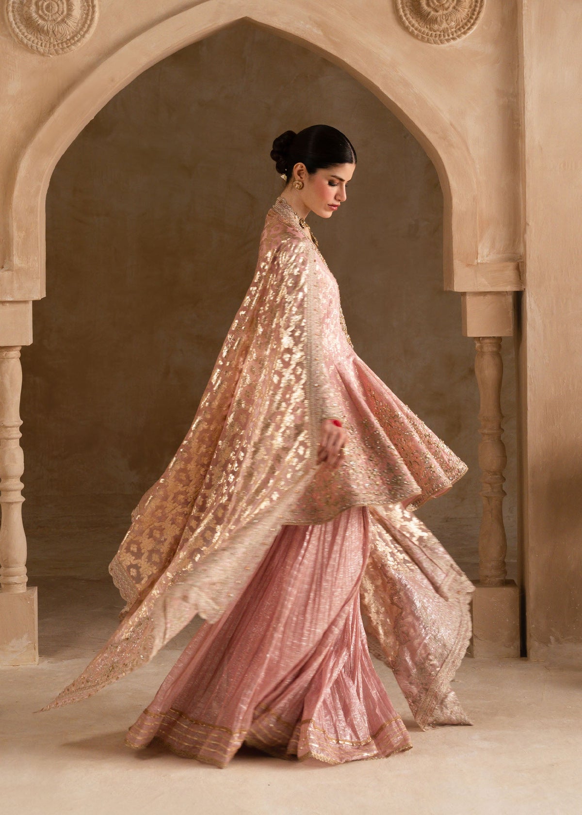 Kanwal Malik | Shehnai luxury Pret-26 | Ramisa