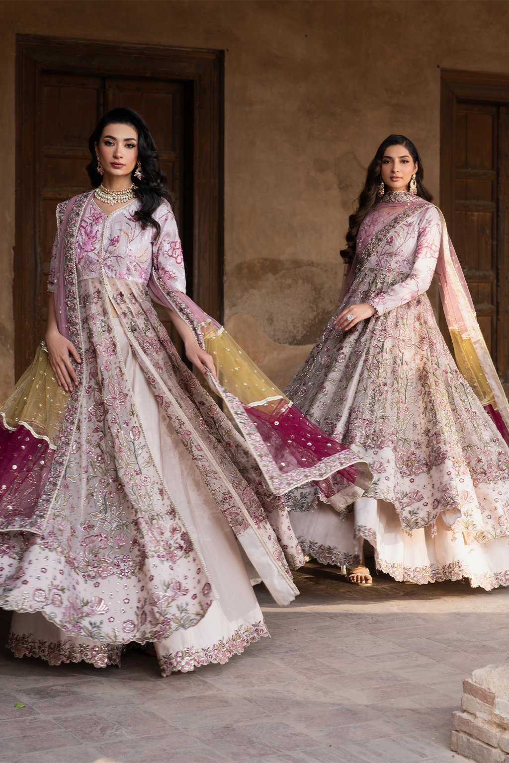 Iznik l Luxury Formals l ILC-08