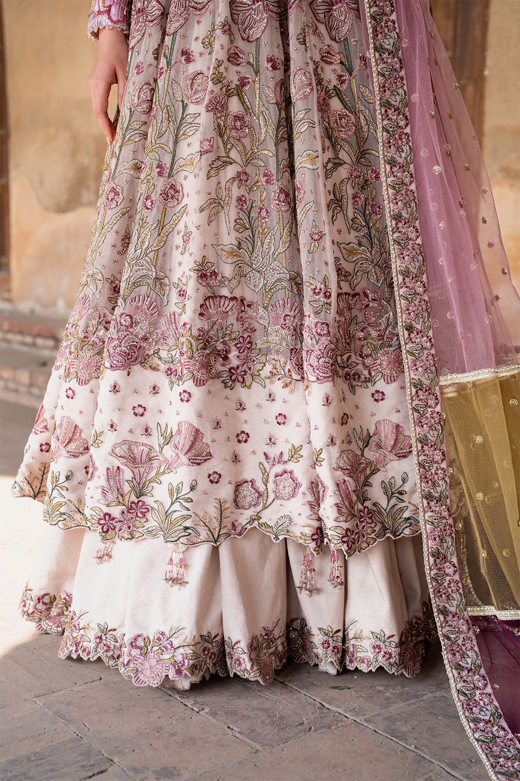 Iznik l Luxury Formals l ILC-08