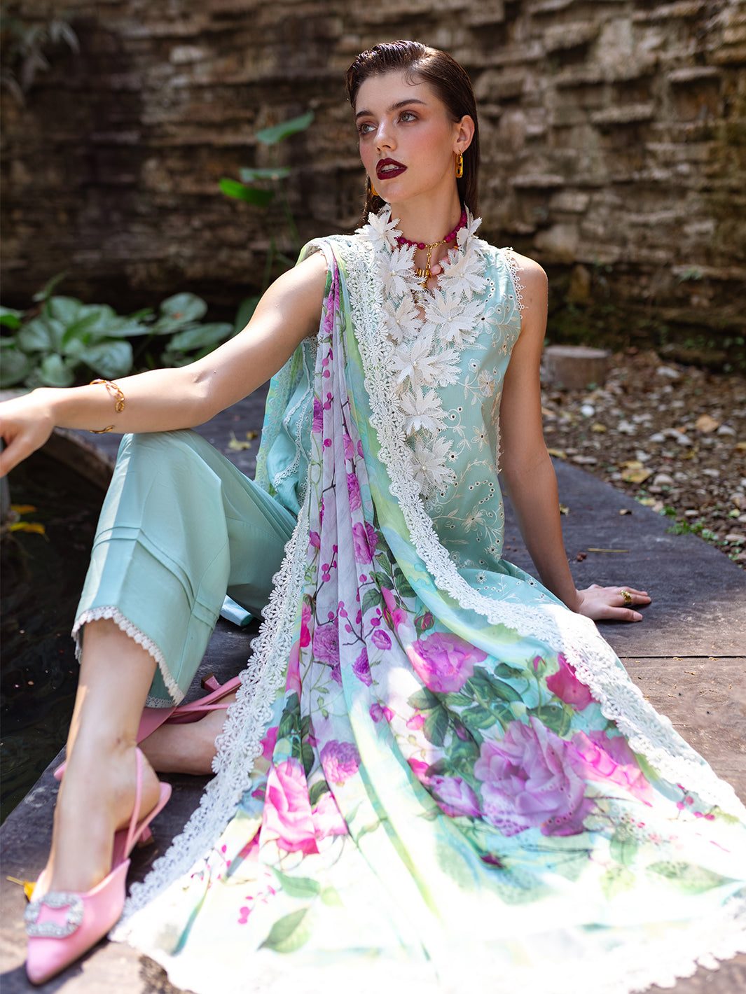 Roheenaz | Dahlia Embroidered Lawn 24 | Zinnia - House Of Anaya
