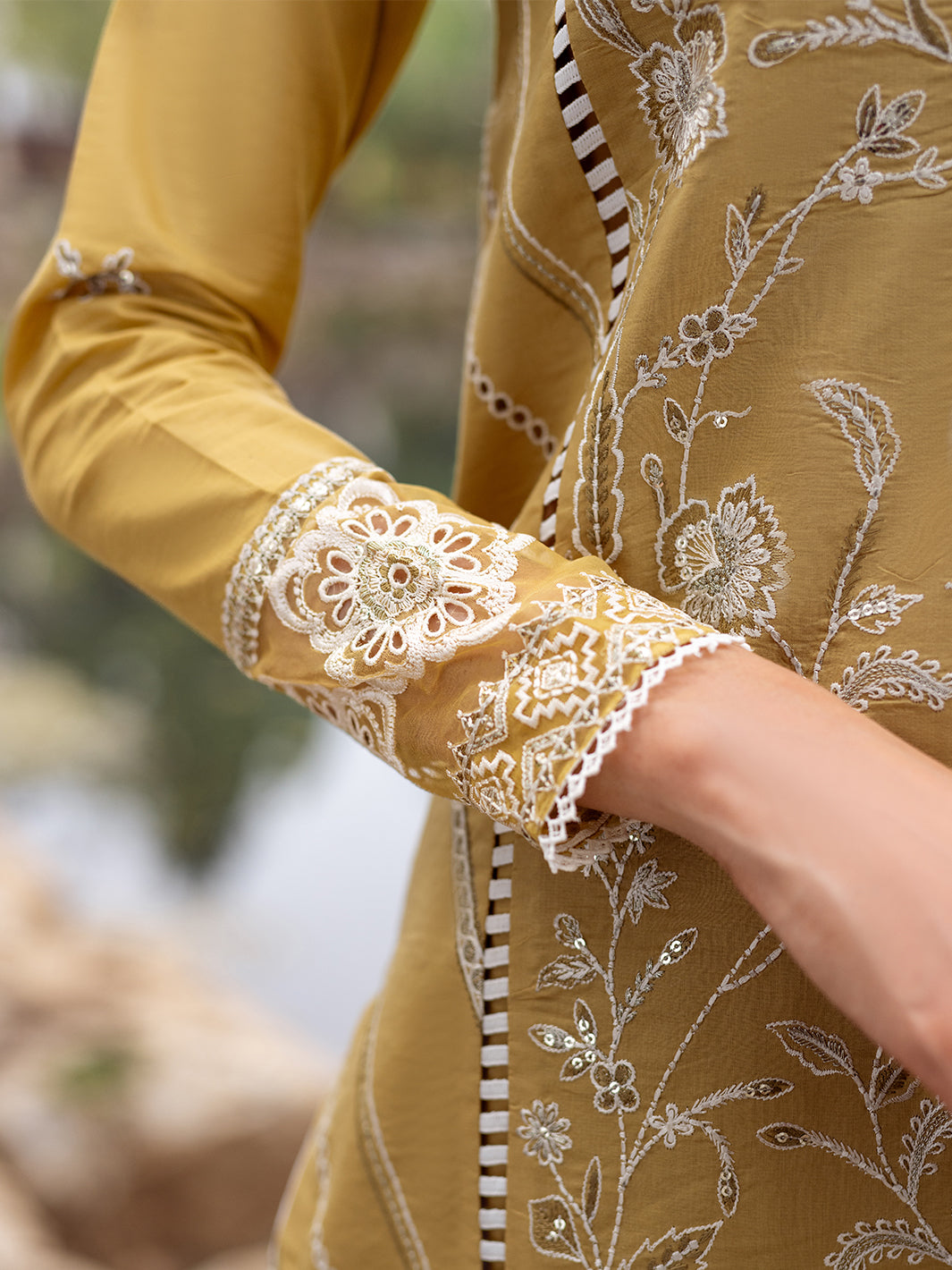 Roheenaz | Dahlia Embroidered Lawn 24 | Forsythia - House Of Anaya