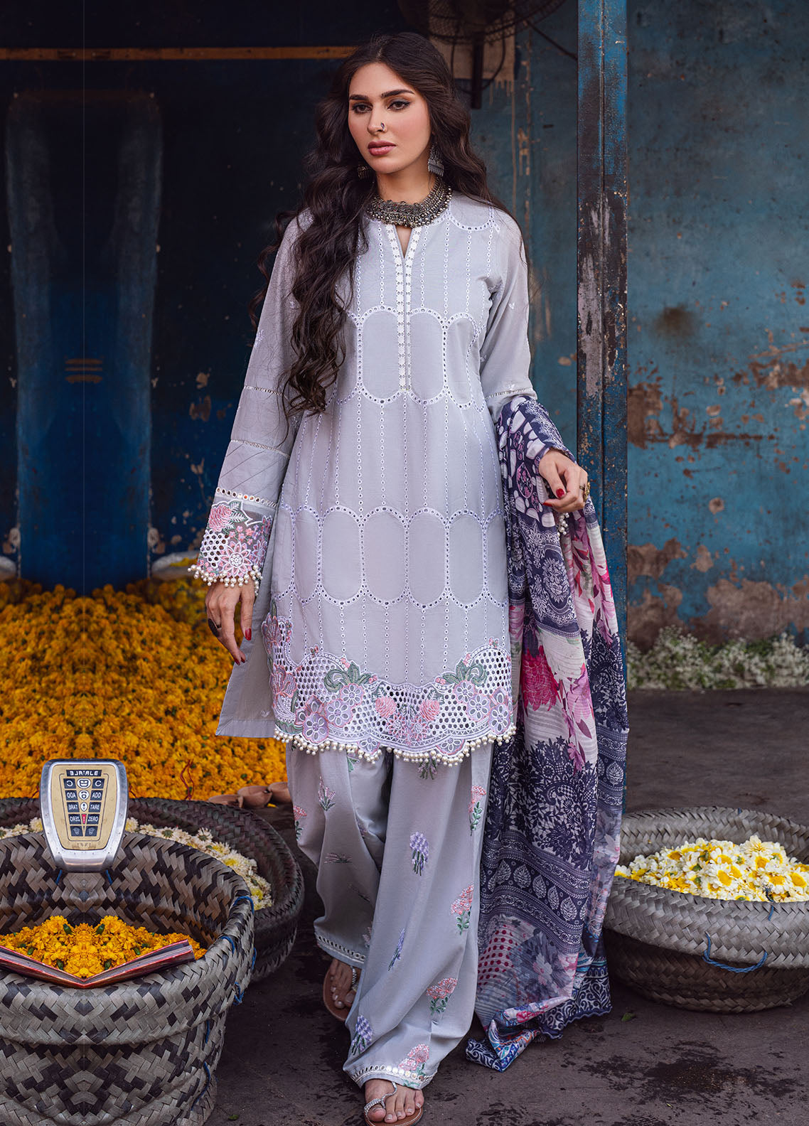 Sahane | Sahakari Chikankari Lawn Edit 24 | Dastaan - House Of Anaya