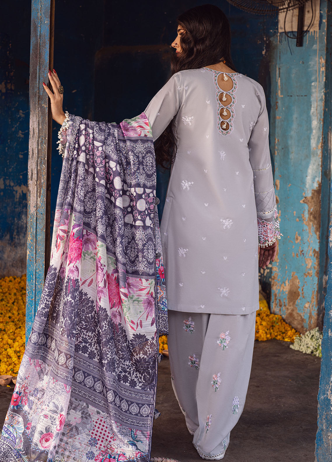 Sahane | Sahakari Chikankari Lawn Edit 24 | Dastaan - House Of Anaya