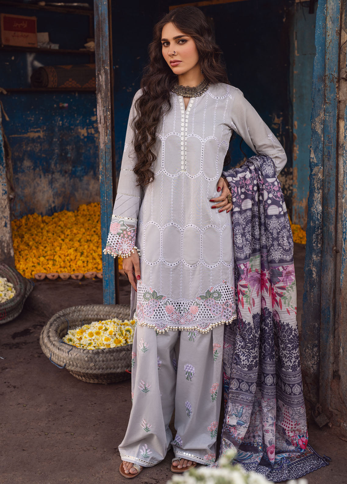 Sahane | Sahakari Chikankari Lawn Edit 24 | Dastaan - House Of Anaya