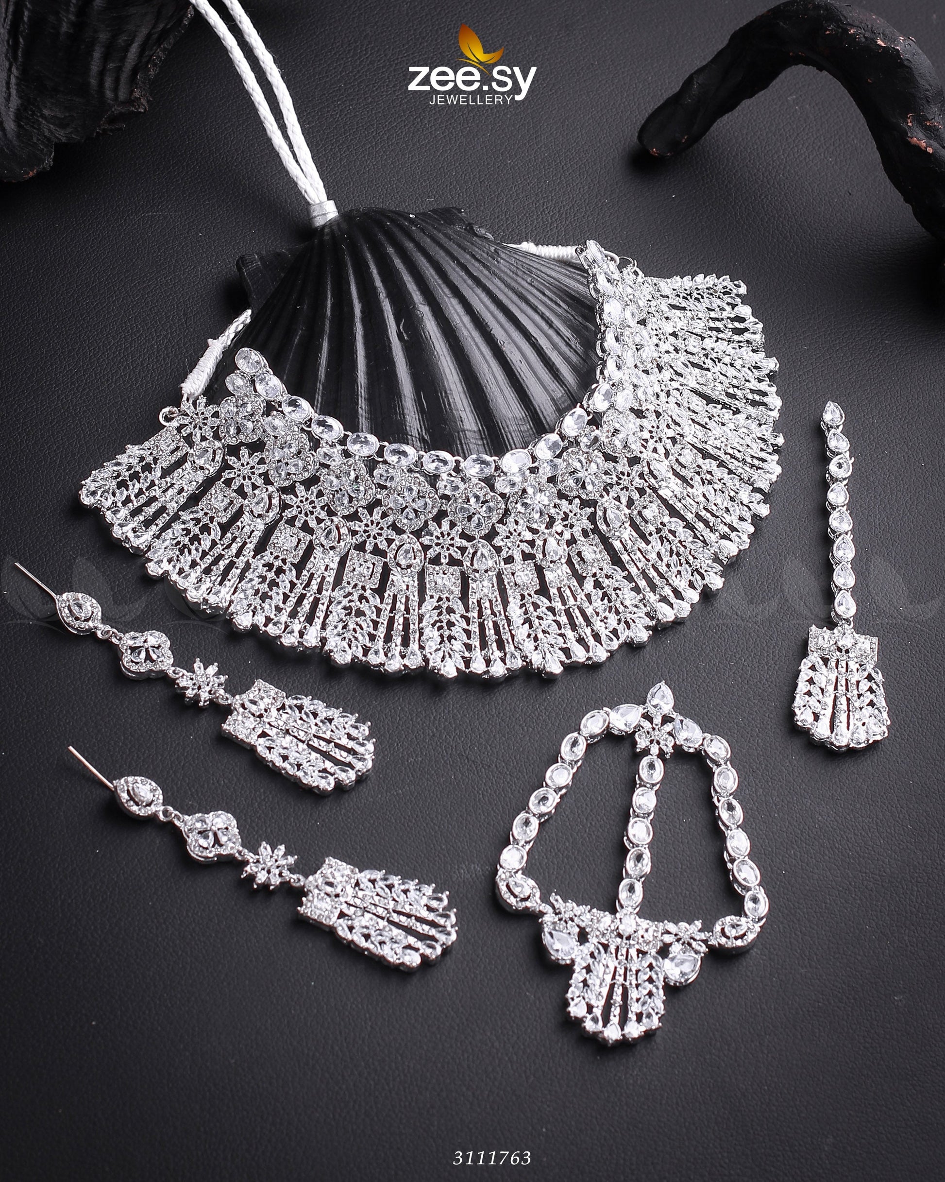 Momina Bridal Sets - Libasekhas