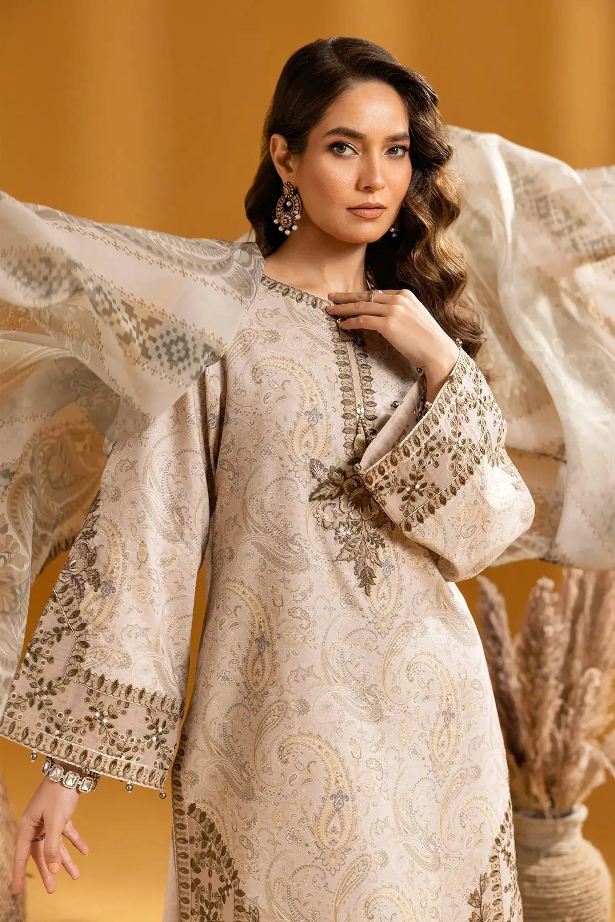 Hira