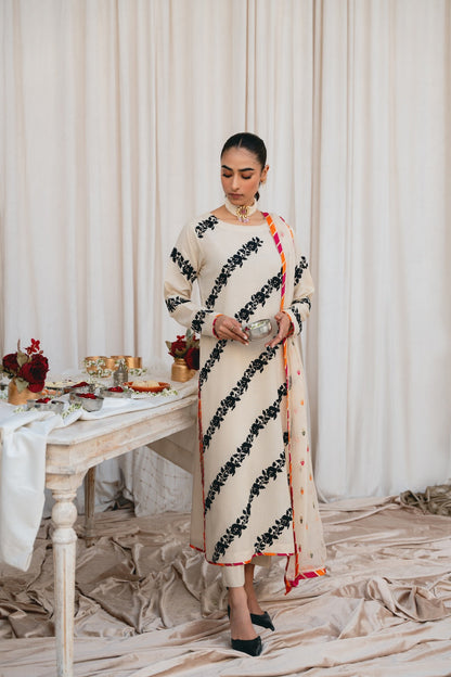 Vintage | Eid Edit 24 | Izna - House Of Anaya