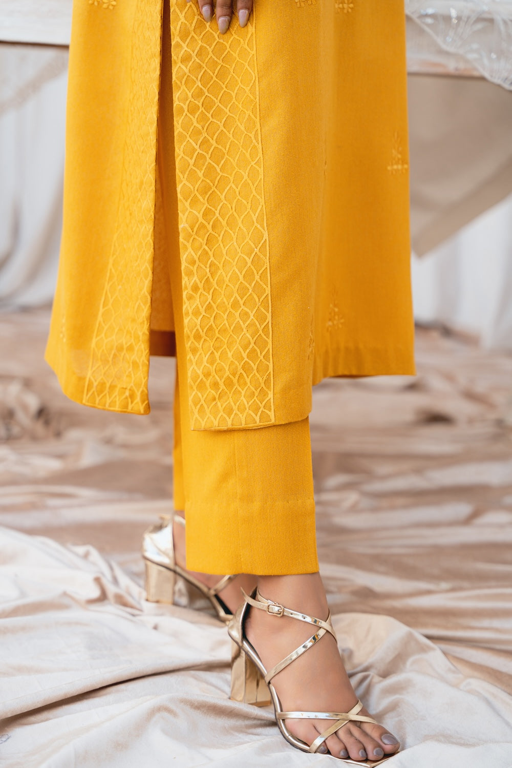 Vintage | Eid Edit 24 | Mehroz - House Of Anaya