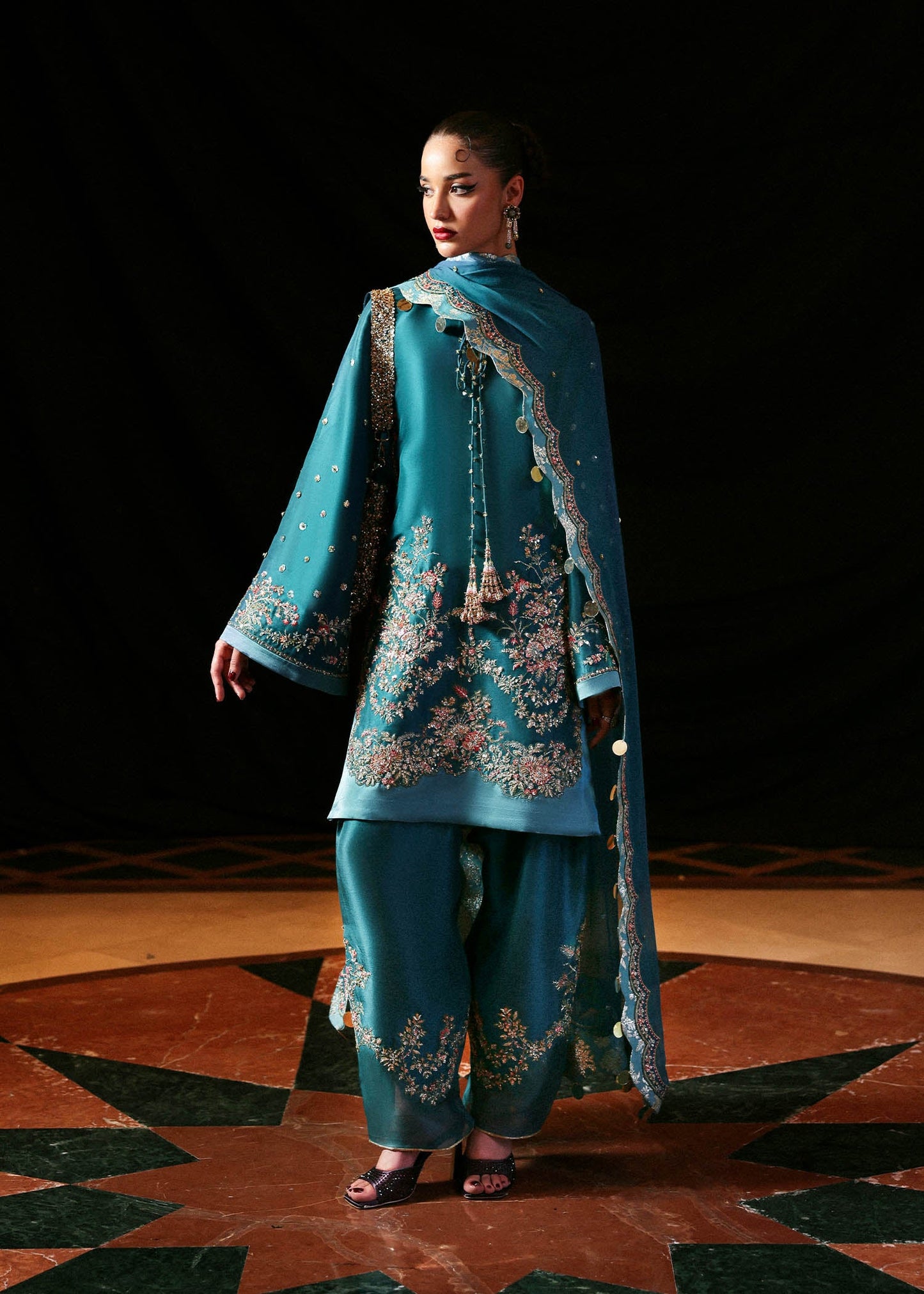 Hussain Rehar | The Scent Luxury Pret SS 25 | Verta