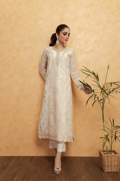 Panache | Pret | White Beauty