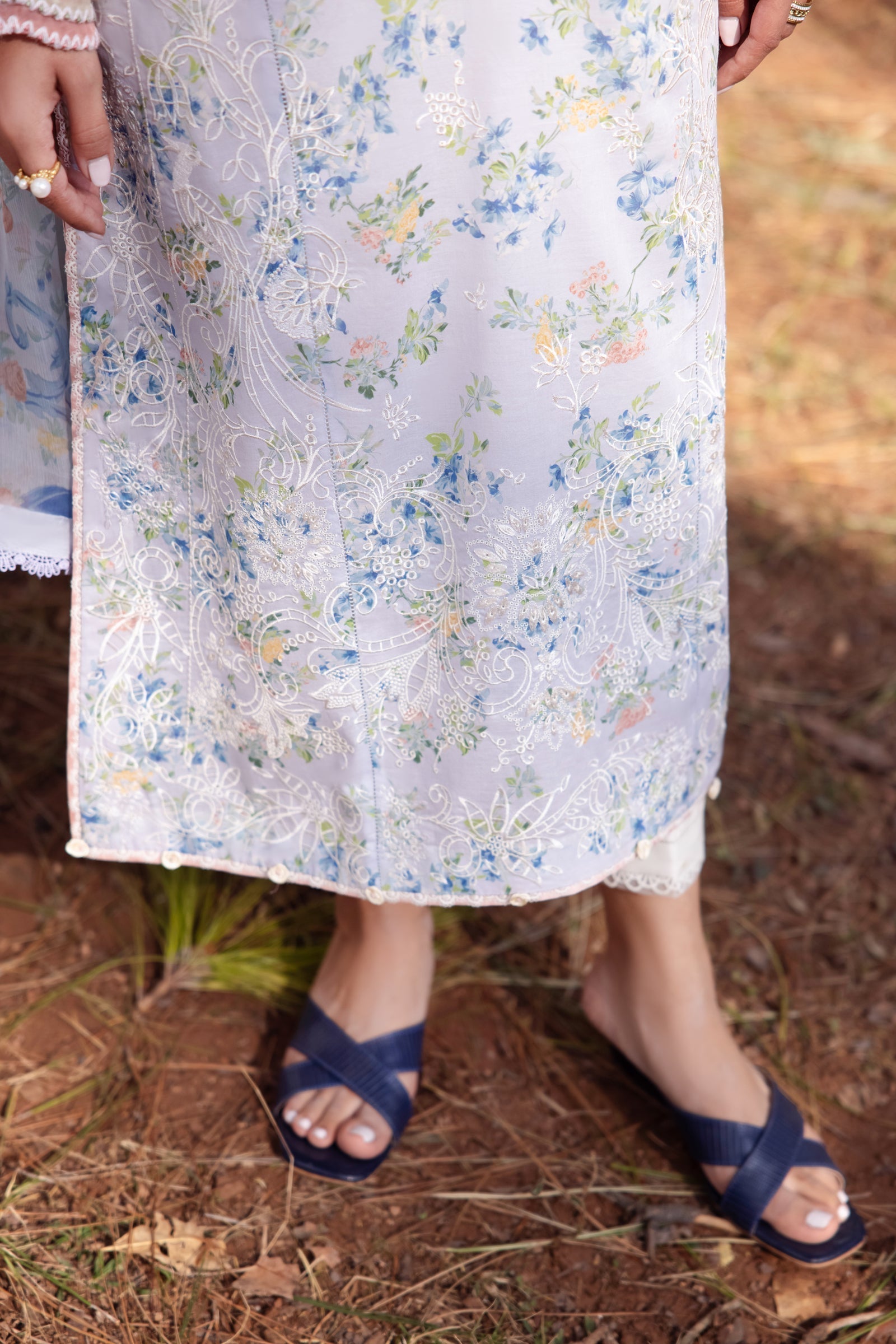 Zaha | Lawn 24 | AYSEL (ZL24-03 B) - House Of Anaya