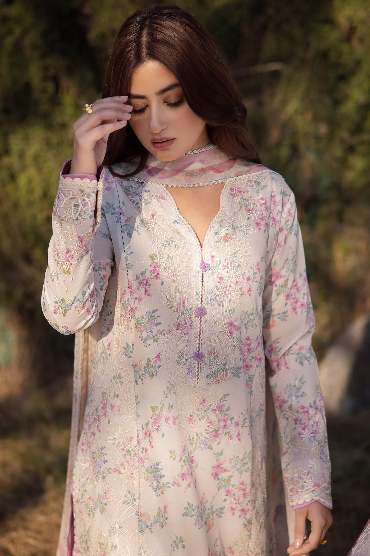 Zaha | Lawn 24 | AYSEL (ZL24-03 A) - House Of Anaya