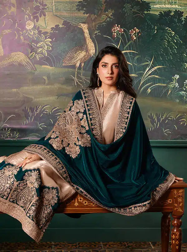 Zainab Chottani | Luxury Velvet Collection 23 | Amber - House Of Anaya