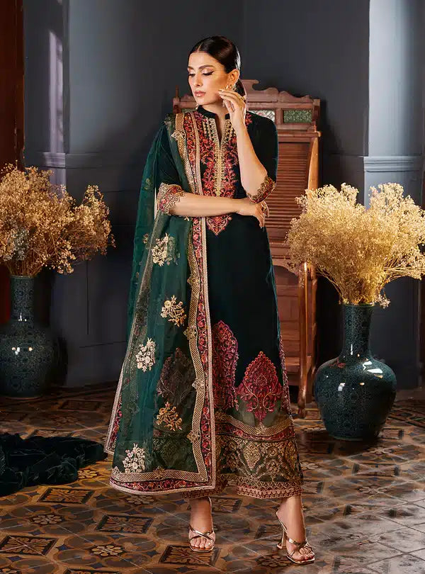 Zainab Chottani | Luxury Velvet Collection 23 | Zelena - House Of Anaya