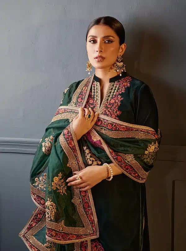 Zainab Chottani | Luxury Velvet Collection 23 | Zelena - House Of Anaya