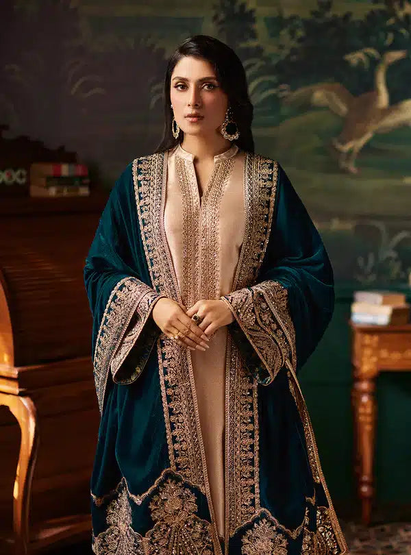Zainab Chottani | Luxury Velvet Collection 23 | Amber - House Of Anaya