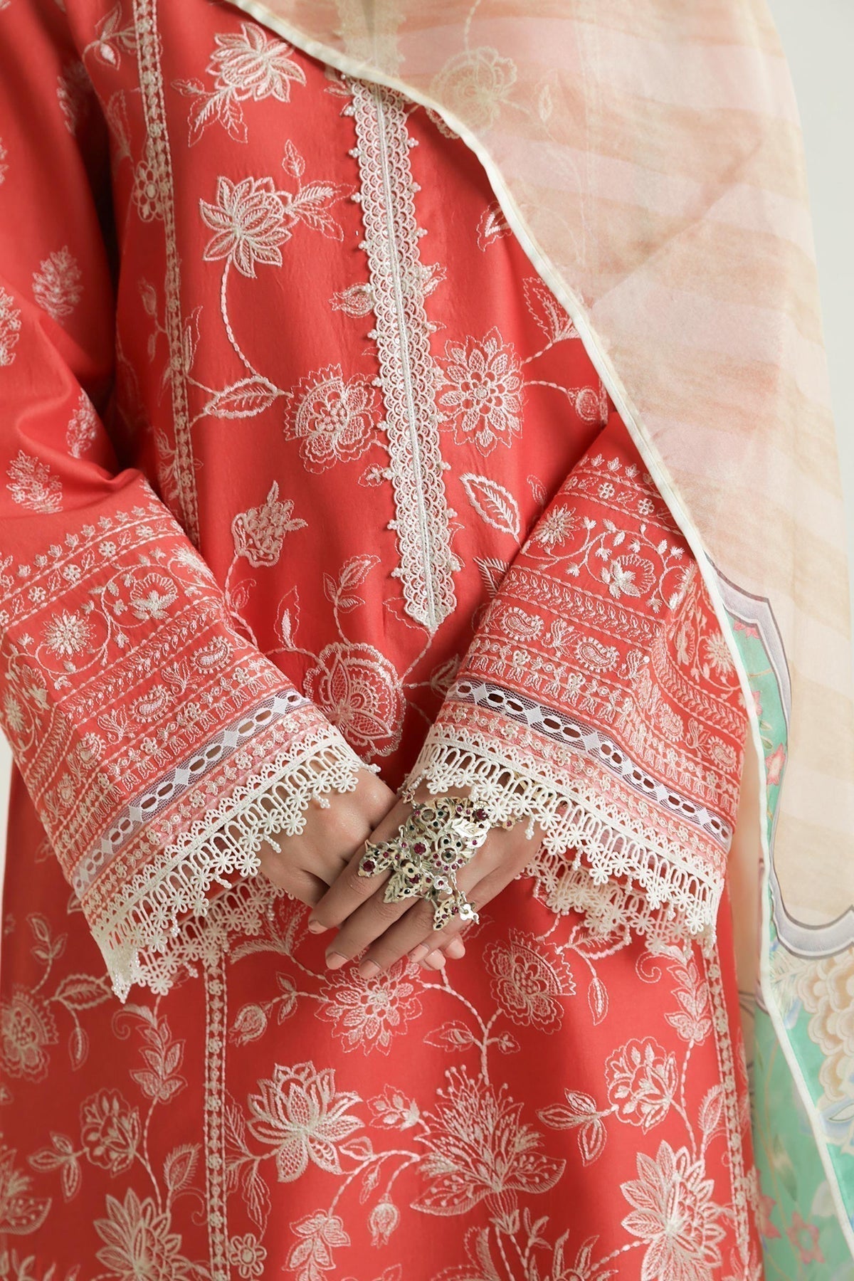 Zara Shahjahan | Luxury Lawn 24 | MAHI-1A - House Of Anaya