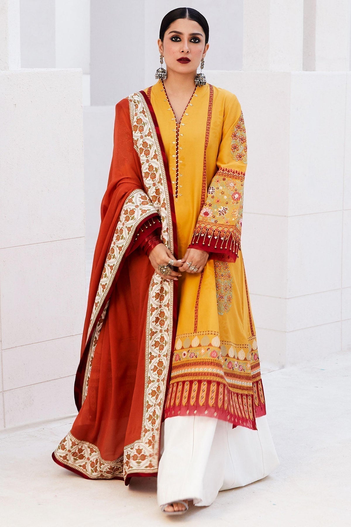 Zara Shahjahan | Luxury Lawn 24 | SANDAL-10A - House Of Anaya