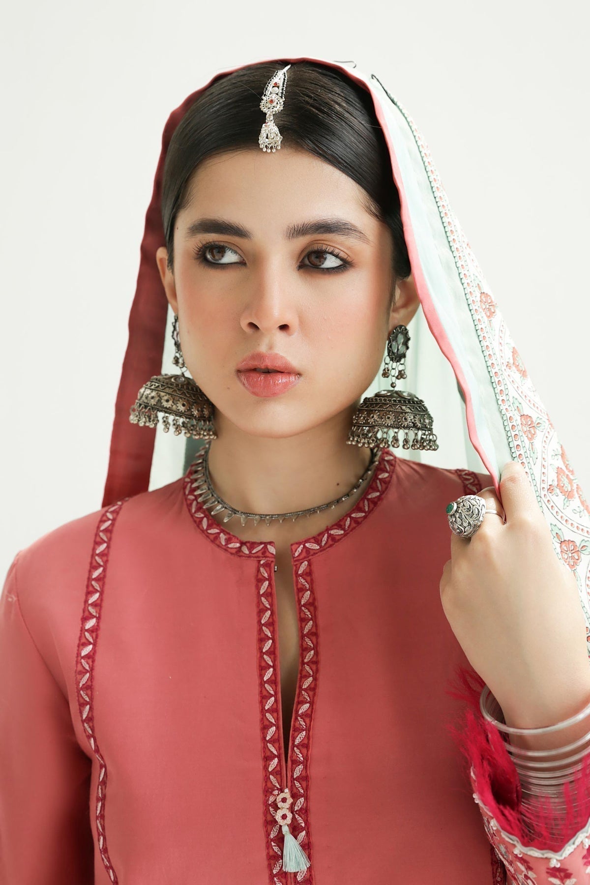 Zara Shahjahan | Luxury Lawn 24 | SANDAL-10B - House Of Anaya