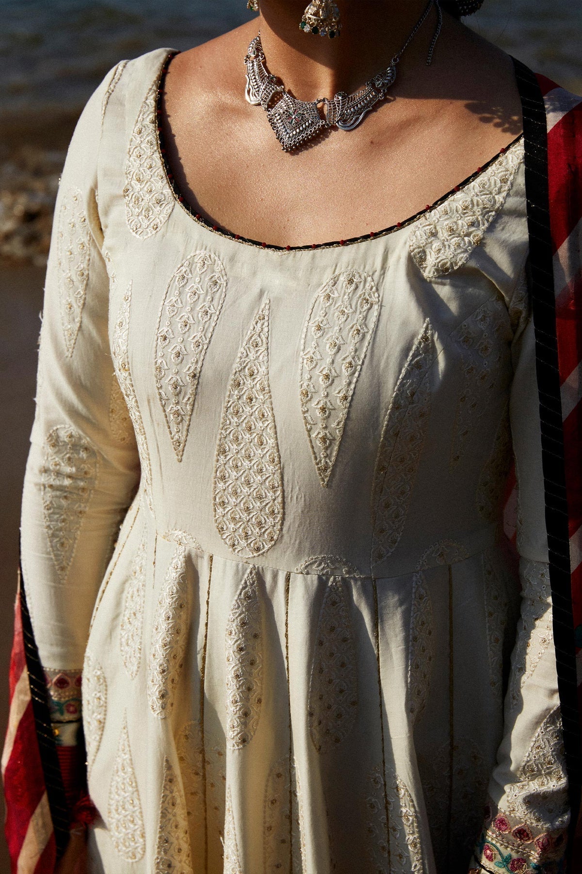 Zara Shahjahan | Luxury Lawn 24 | AAINA-8A - House Of Anaya