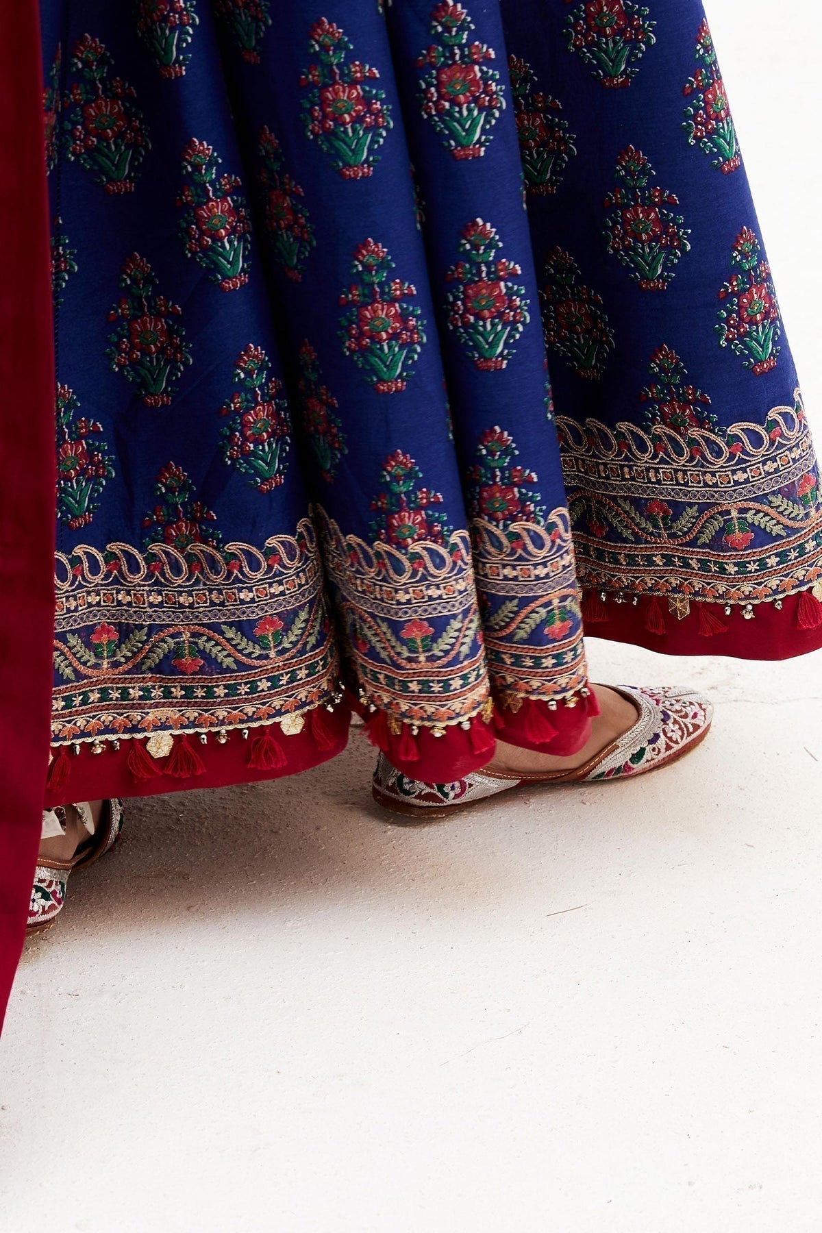 Zara Shahjahan | Luxury Lawn 24 | ANARKALI-11A - House Of Anaya