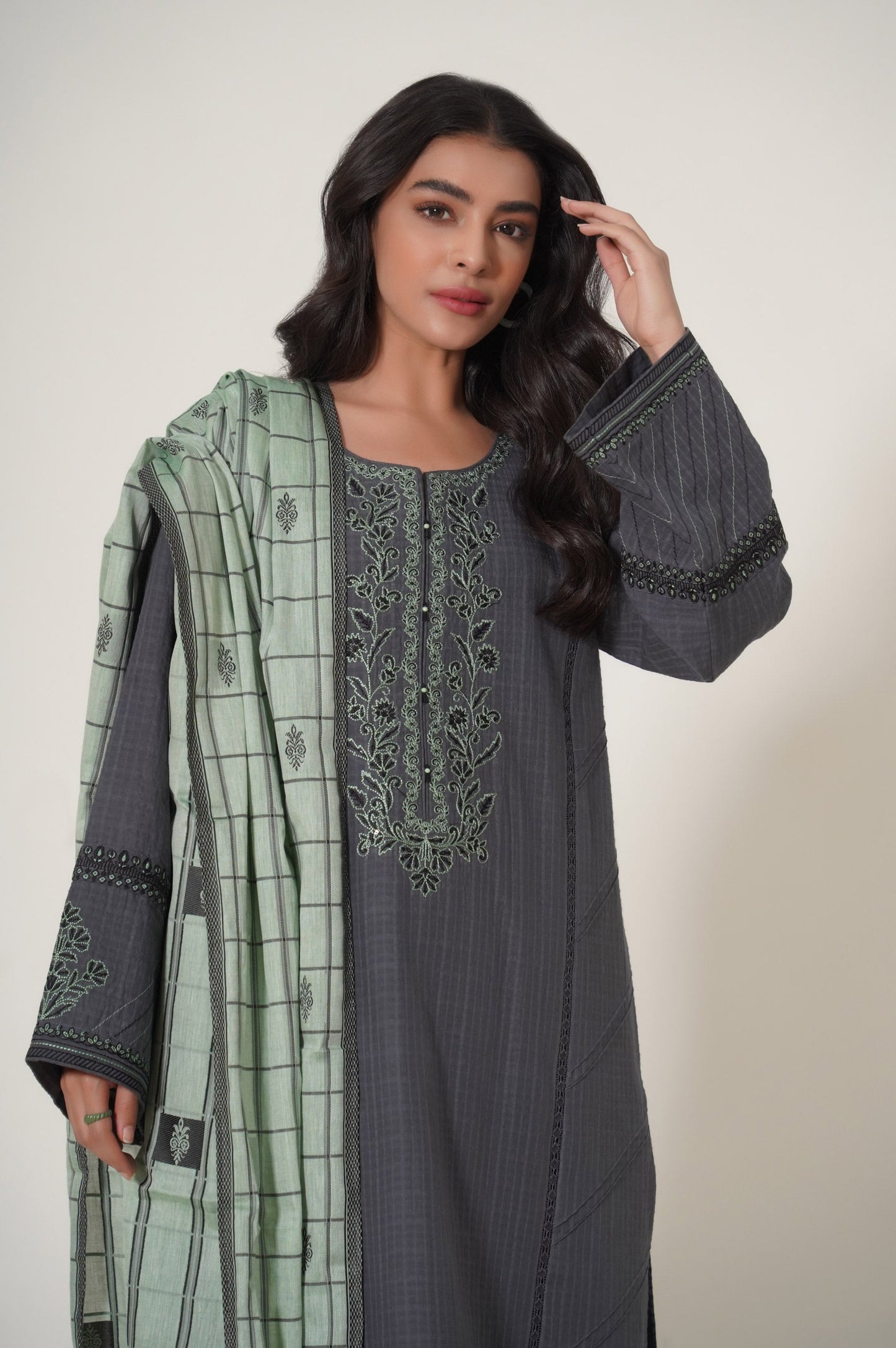 Zeen | Summer Collection 24 | 33475 - House Of Anaya