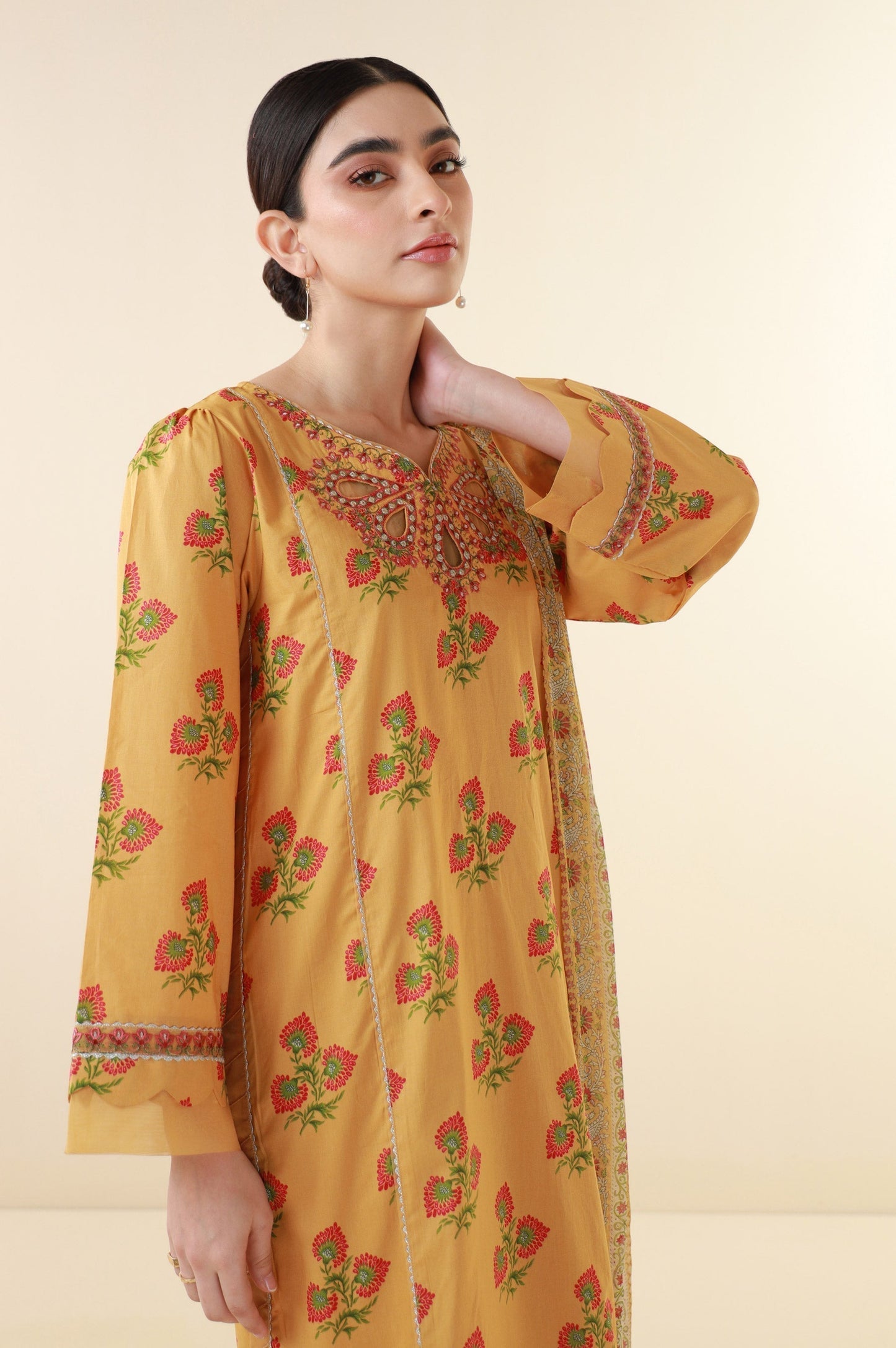 Zeen | Summer Collection 24 | 34209 - House Of Anaya