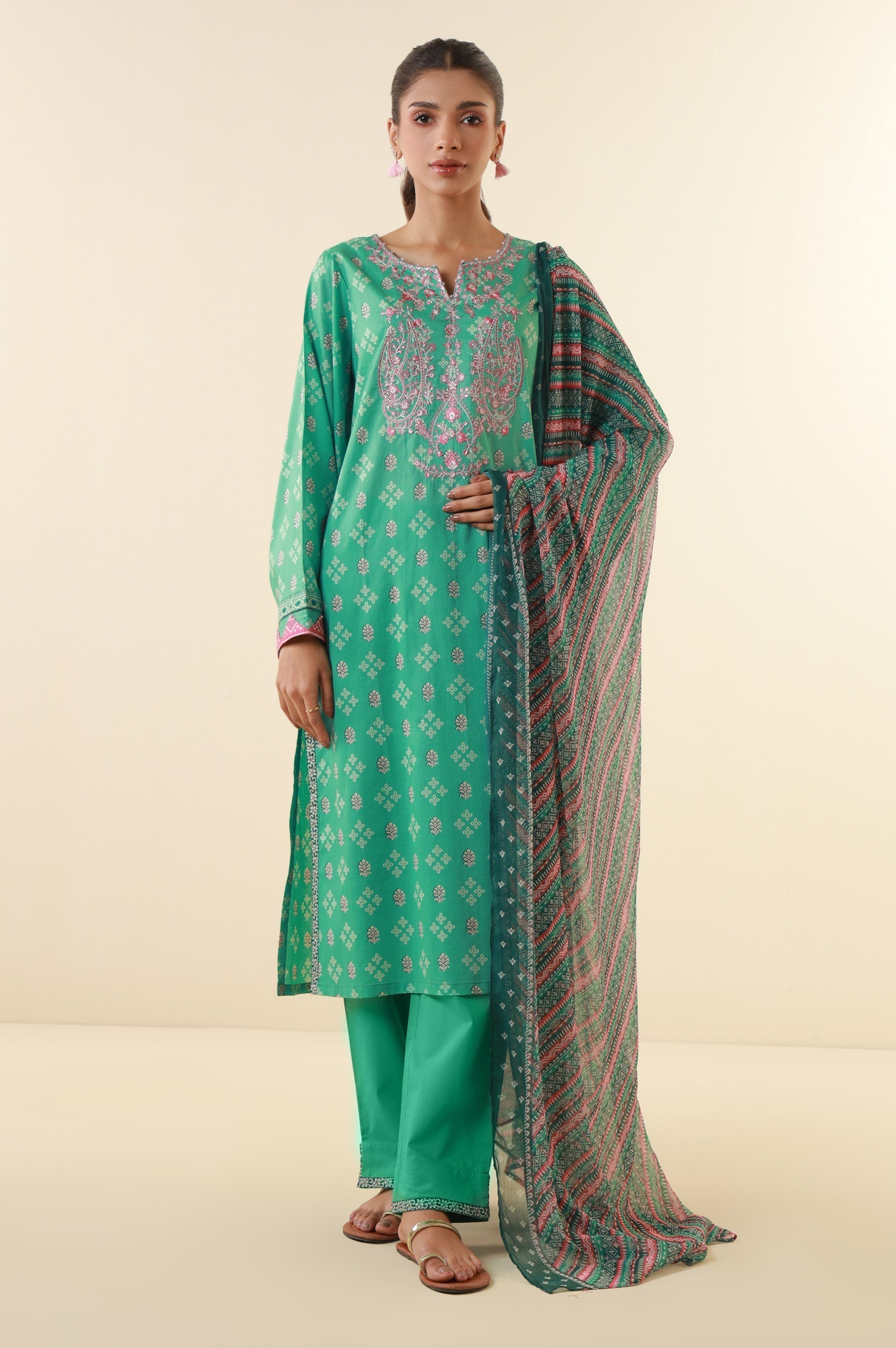 Zeen | Summer Collection 24 | 34210 - House Of Anaya