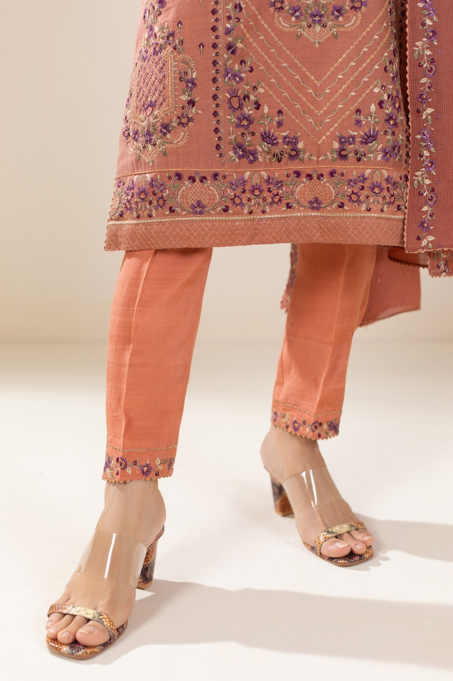 Zeen | Summer Collection 24 | 33105 - House Of Anaya
