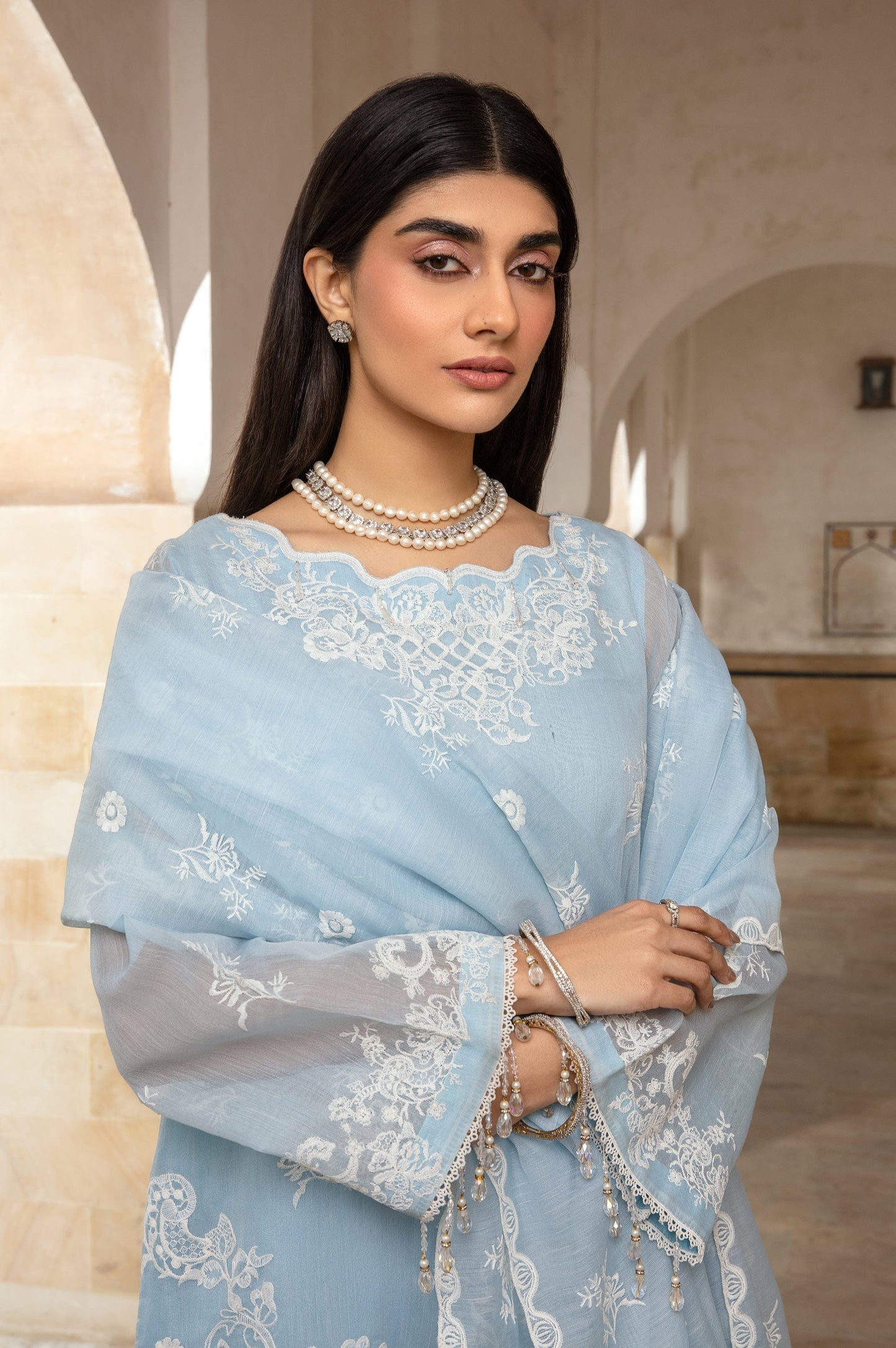 Zeen | Azalea Collection | Ezra