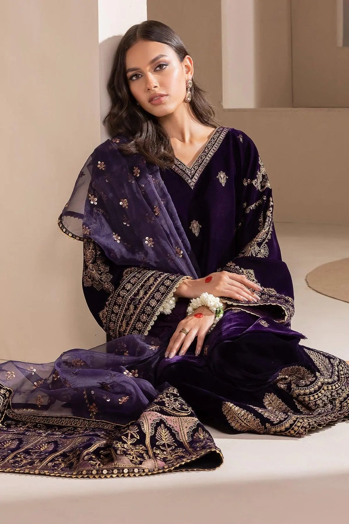 EMBROIDERED VELVET UF-420 - House Of Anaya