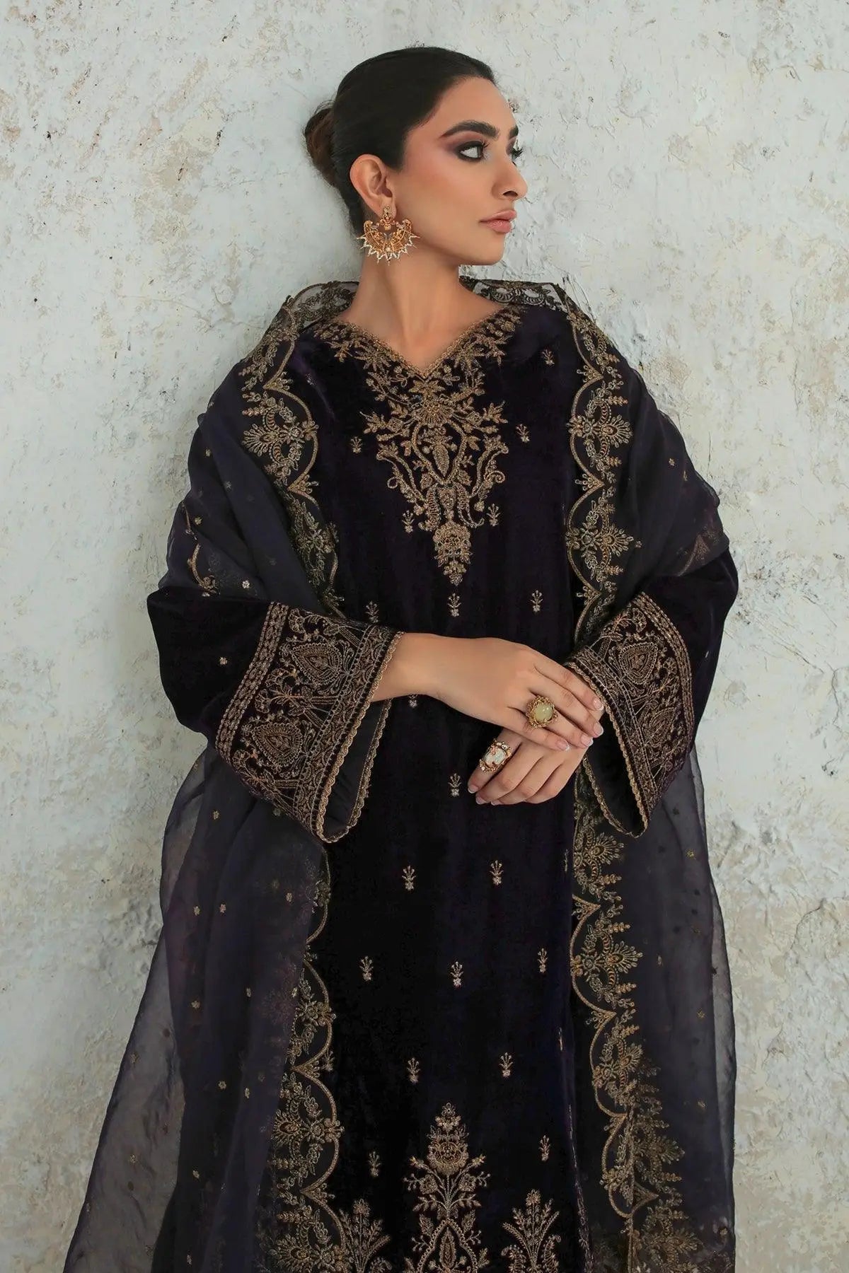 EMBROIDERED VELVET UF-239 - House Of Anaya