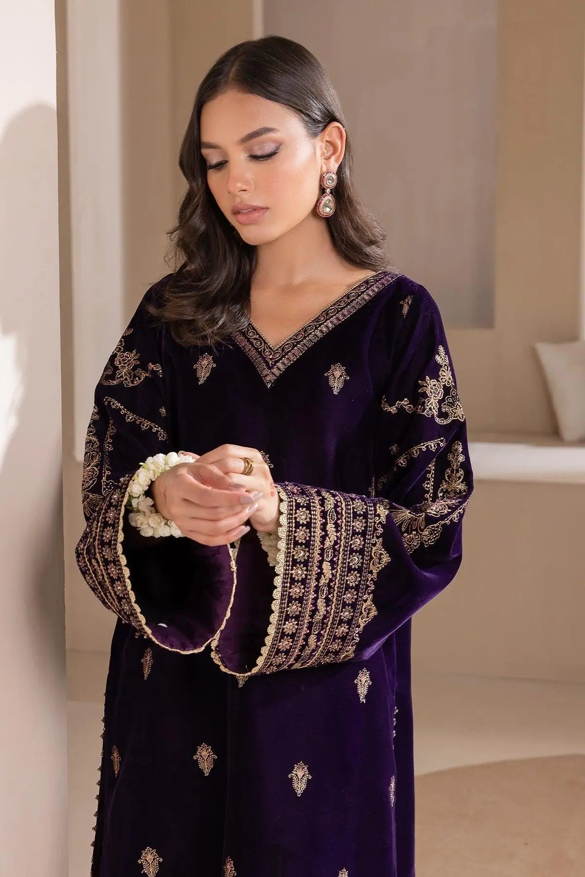 EMBROIDERED VELVET UF-420 - House Of Anaya