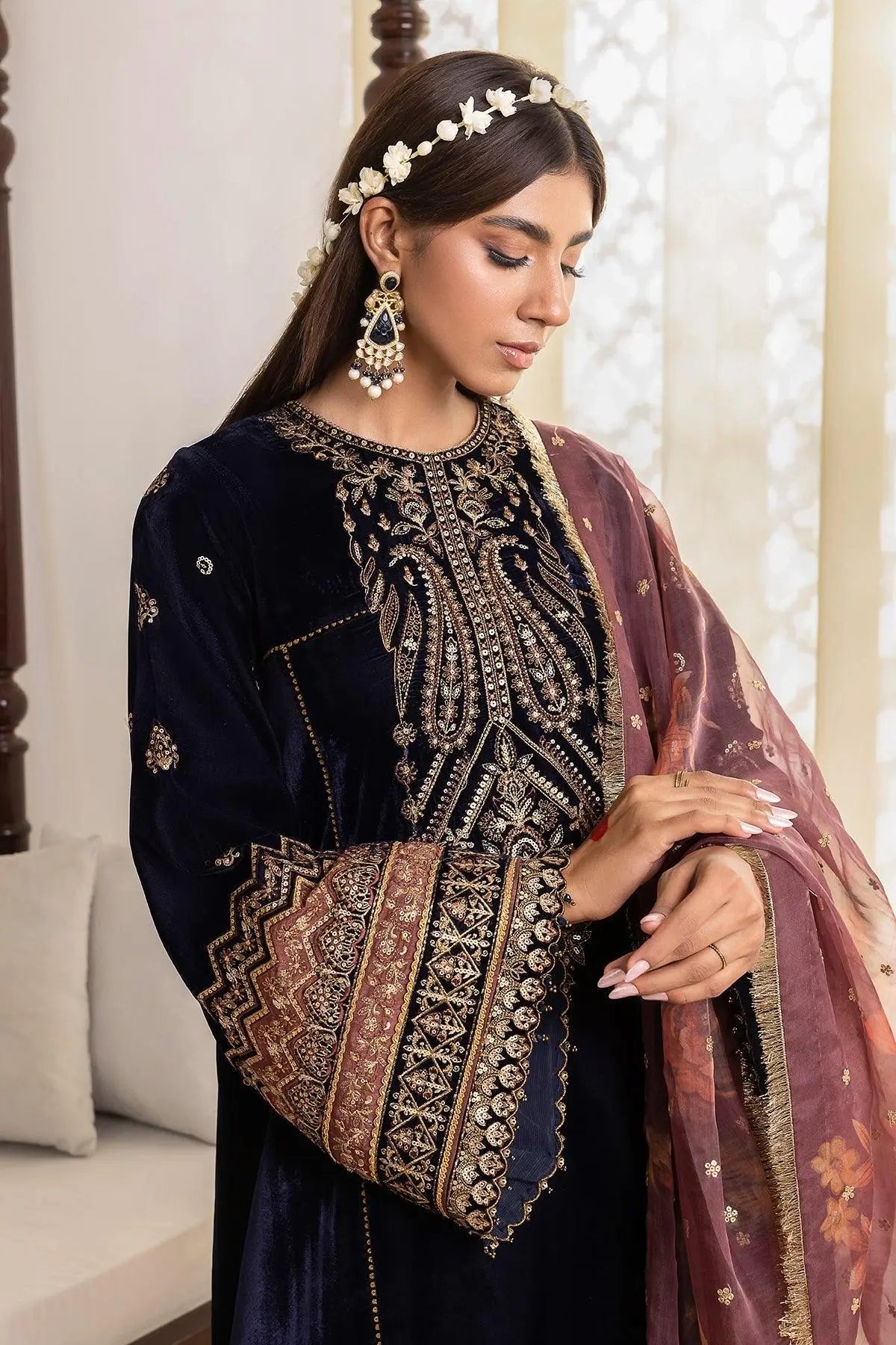 EMBROIDERED VELVET UF-424 - House Of Anaya