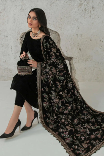 EMBROIDERED VELVET SHAWL VS-33 - House Of Anaya