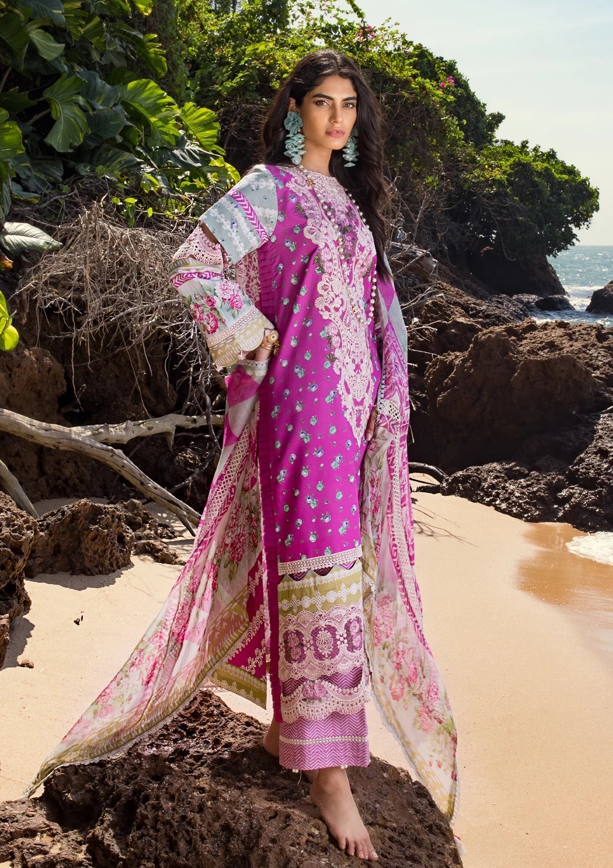 ELAF Signature Embroidered Lawn Unstitched 3Pc Suit ESL-04B ENCHANTMENT