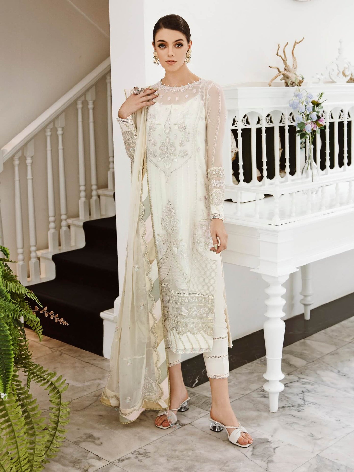 Saad Shaikh Ella Unstitched Embroidered Luxury Chiffon 3Pc Suit DSG-03