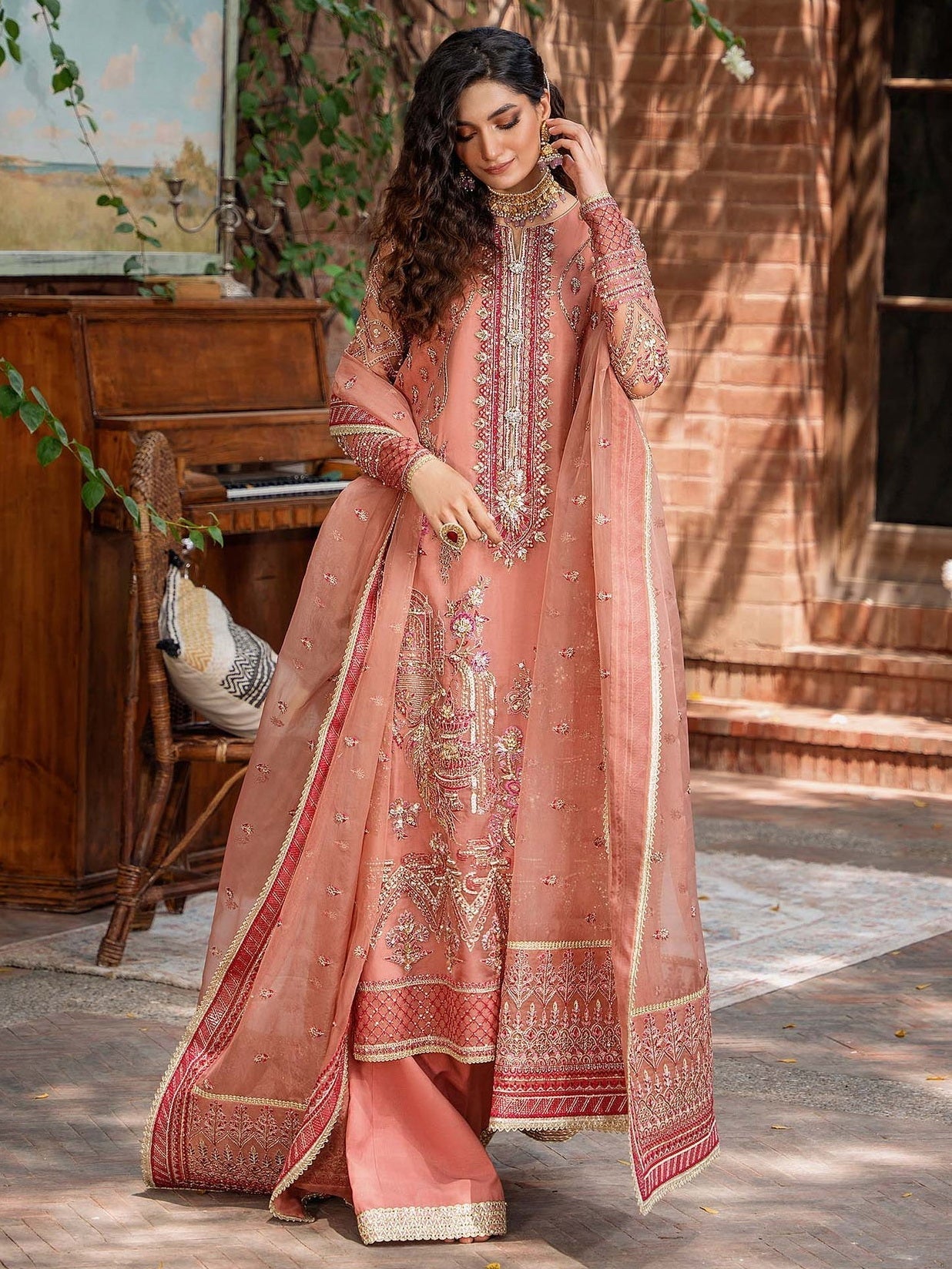 Akbar Aslam Mastani Embroidered Organza 3Pc Suit - MEHRBANO